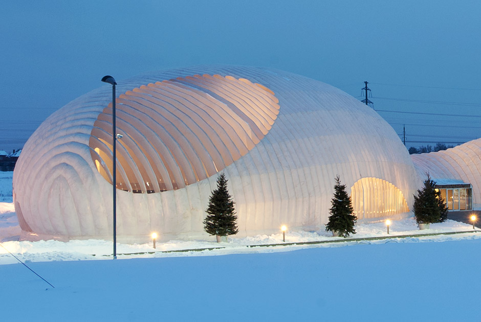 Inflatable structures, inflatable buildings, inflatable hangars